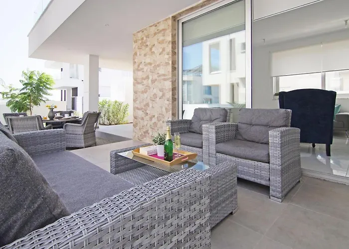 Villa Greta Protaras