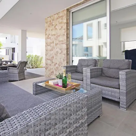 Villa Greta Protaras