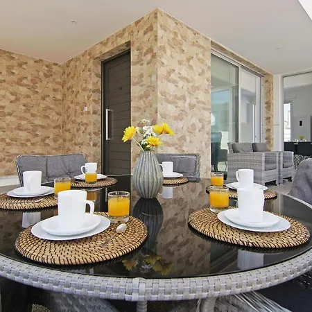 Villa Greta Protaras